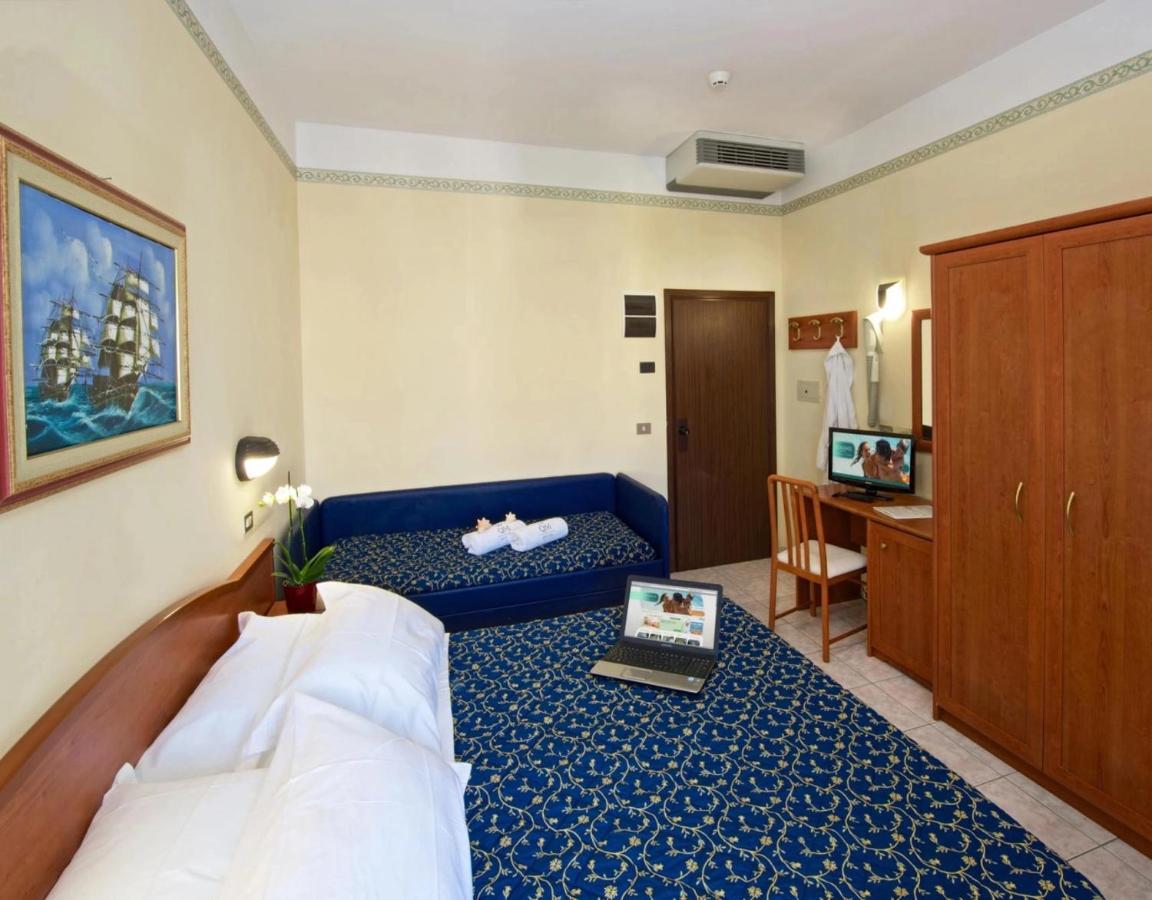 Queen Mary Hotel